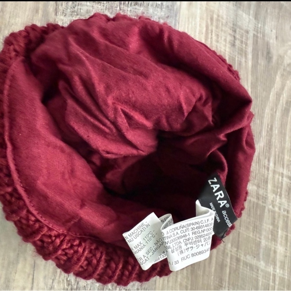 NWOT Zara Burgundy Beenie Adult female size. - Picture 3 of 3